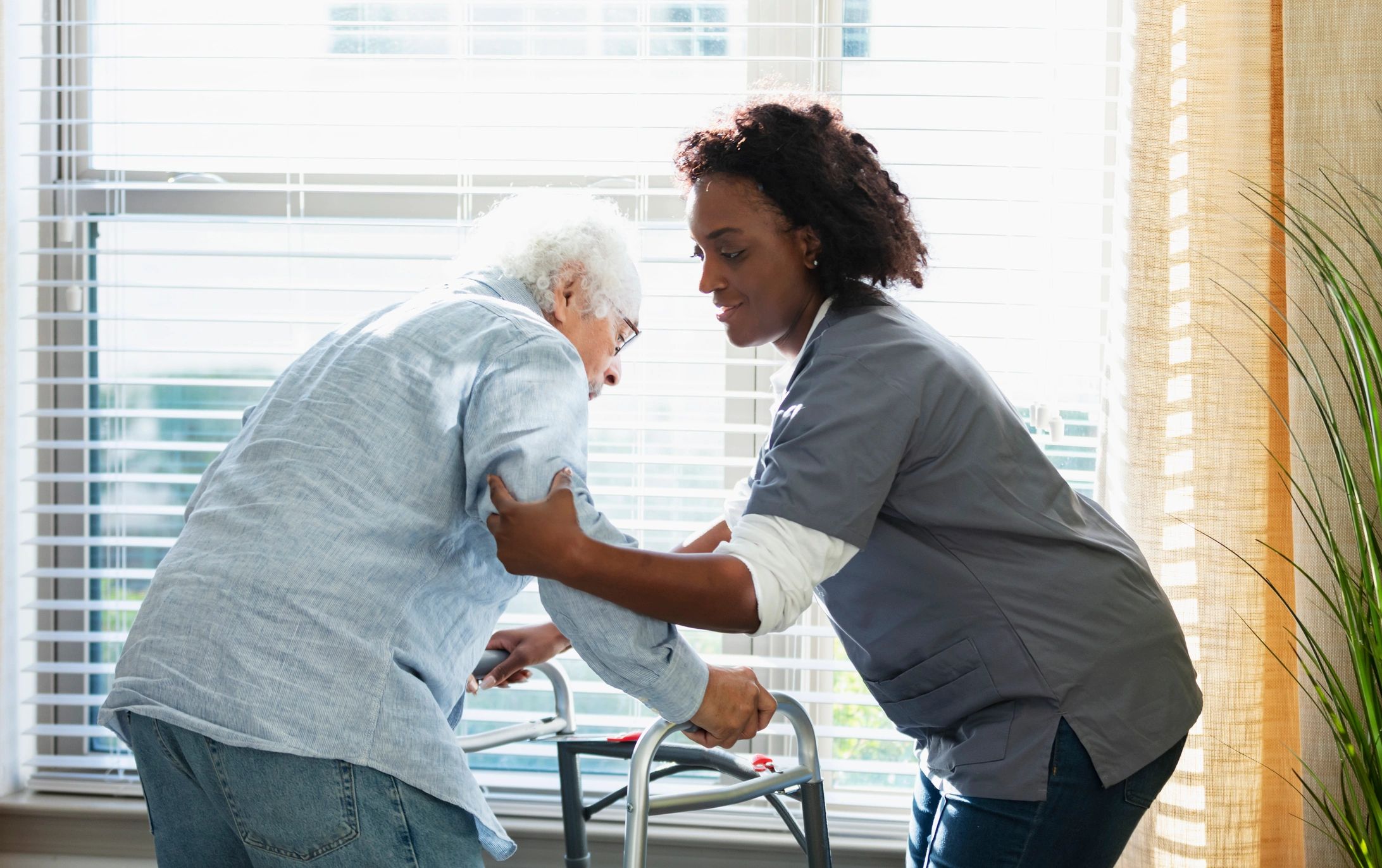 Houston senior receiving in-home personal care assistance
